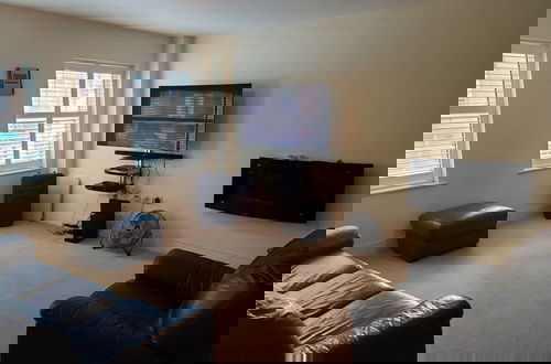 Photo 6 - 1br&sofabed-sleeps4-parking-central