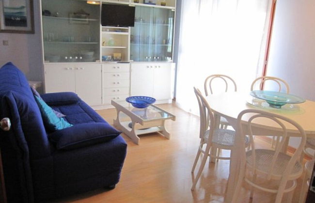 Adorable Bright Flat at Grado Pineta - Beahost - Foto 9