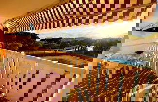 Foto 1 - Modern Flat With Pool View Balcony