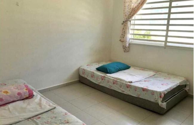 OYO Home 90977 AzZinki Homestay - Foto 4