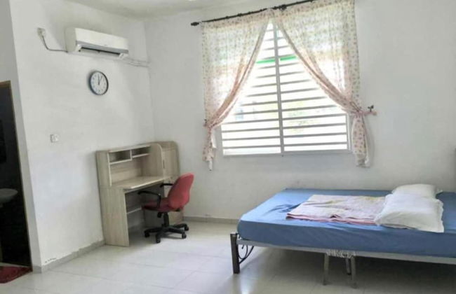OYO Home 90977 AzZinki Homestay - Foto 3