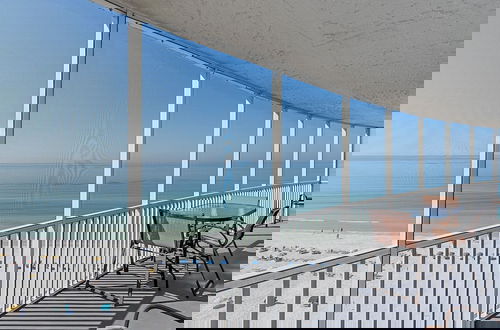 Foto 20 - Crystal Sands On Siesta 2 Bedroom Condo by RedAwning