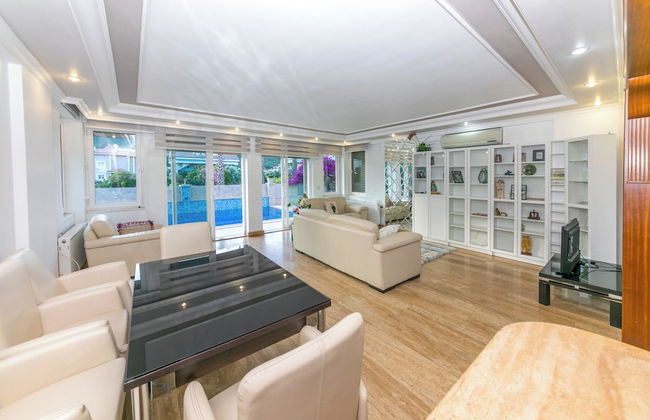 Villa Mo Icmeler Daily Weekly Rentals - Photo 11
