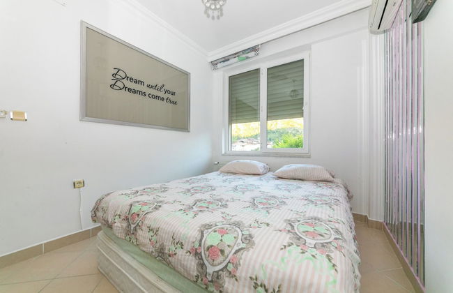 Villa Mo Icmeler Daily Weekly Rentals - Photo 5