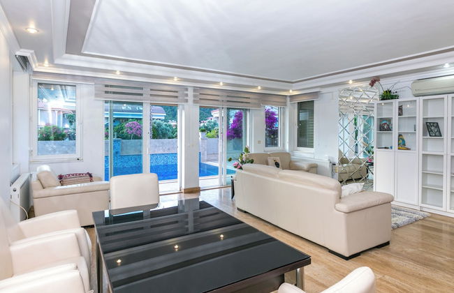 Villa Mo Icmeler Daily Weekly Rentals - Photo 12