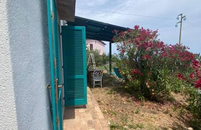 Karma - apt 3 Posti Vista Mare con Giardino - Photo 10