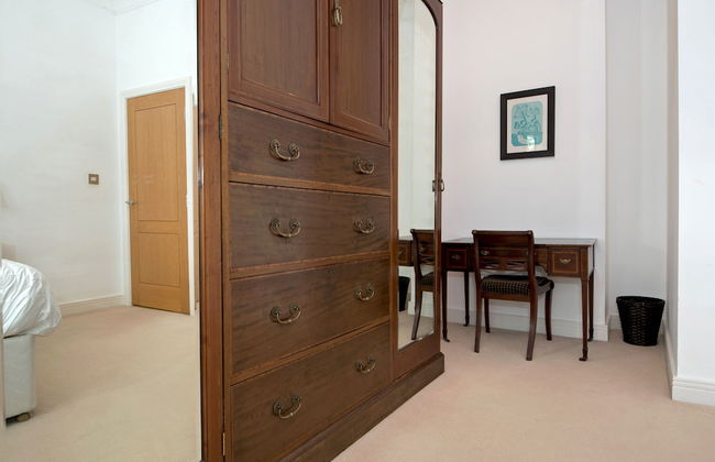 Apartment 4 The Grove - Foto 10
