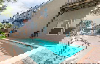 Foto 1 - Dom's Beach Retreat