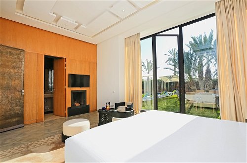 Photo 2 - Impeccable 5-bed Villa in Marrakech