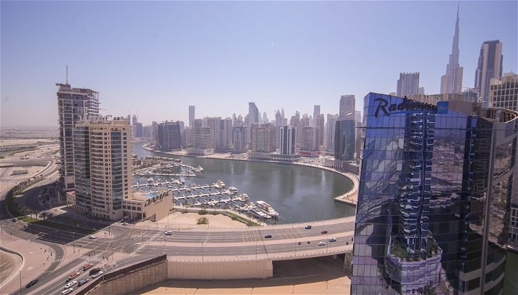 Foto 1 - Extravagant 1 BR in the heart of Dubai
