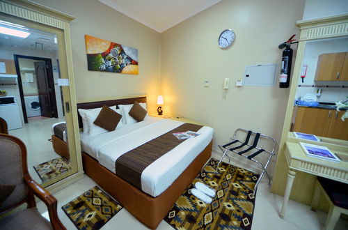 Photo 2 - Emirates Stars Hotel Apartments Sharjah