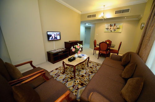 Photo 21 - Emirates Stars Hotel Apartments Sharjah