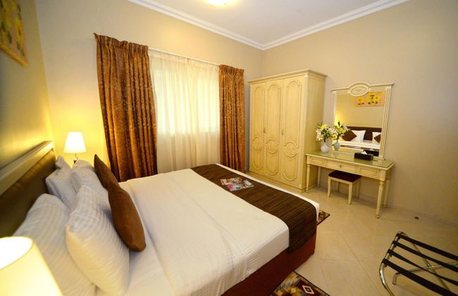 Emirates Stars Hotel Apartments Sharjah - Photo 11