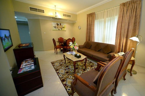 Photo 28 - Emirates Stars Hotel Apartments Sharjah