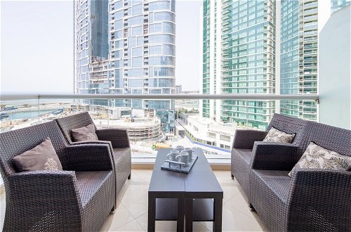 Photo 23 - Ravishing 3BR Apartment With Amazing Marina Views