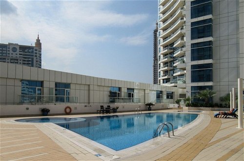 Photo 20 - Ravishing 3BR Apartment With Amazing Marina Views