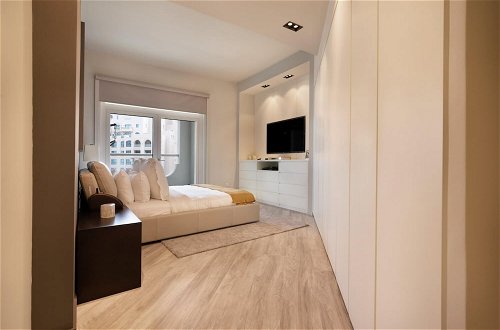 Photo 1 - Luxurious 2 Bed Apt on Palm Jumeirah