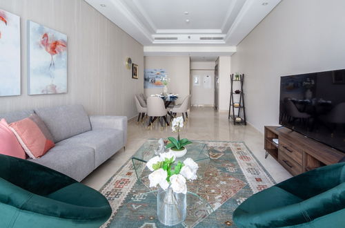 Photo 5 - Rich & Vibrant 2BR With Study in Downtown Dubai