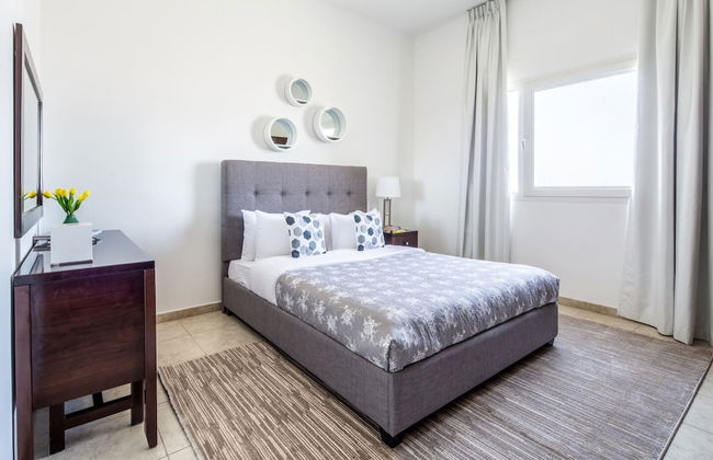 Outstanding 2BR in Serene JVT Neighborhood! - Foto 4