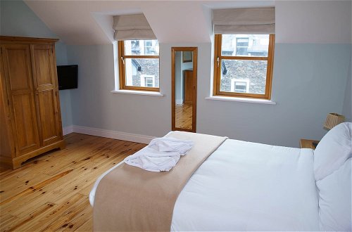 Photo 10 - Dingle Courtyard Cottages 2 Bed Sleeps 4
