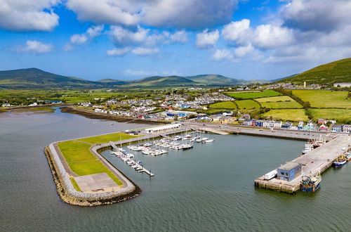 Photo 19 - Dingle Courtyard Cottages 3 Bed Sleeps 6