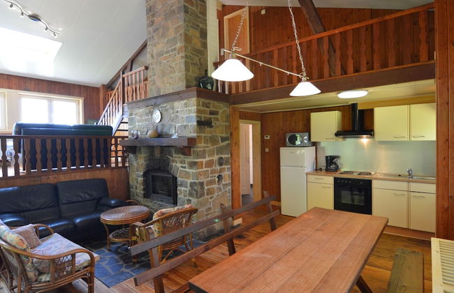Welcoming Cottage in Hatrival With Terrace - Foto 12