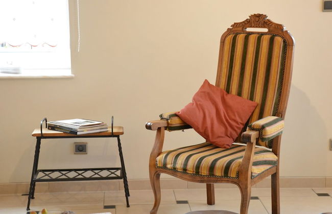 Stylish Holiday Home in Han-sur-lesse With Terrace - Foto 12