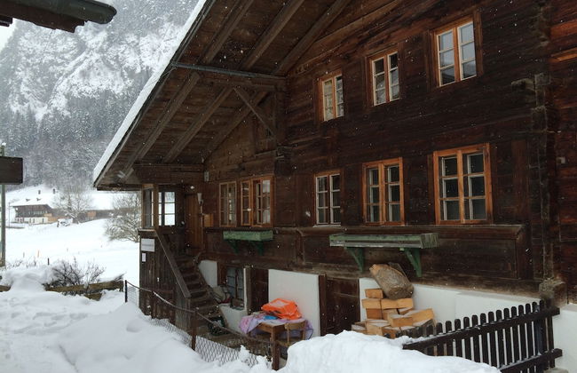 400 Year Old Swiss Chalet - Foto 1