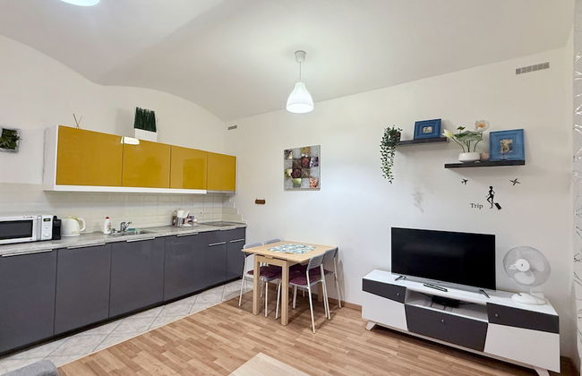 Ground Floor Apartment - Photo 11