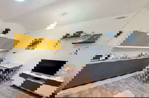 Photo 11 - Ground Floor Apartment