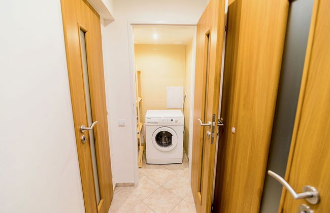 Ground Floor Apartment - Photo 14
