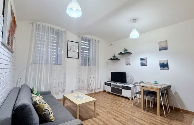 Ground Floor Apartment - Photo 1