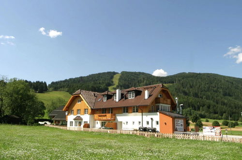 Photo 16 - Apartment in Sankt Margarethen Near Ski Area