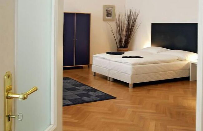Prague Central Residence - Photo 12