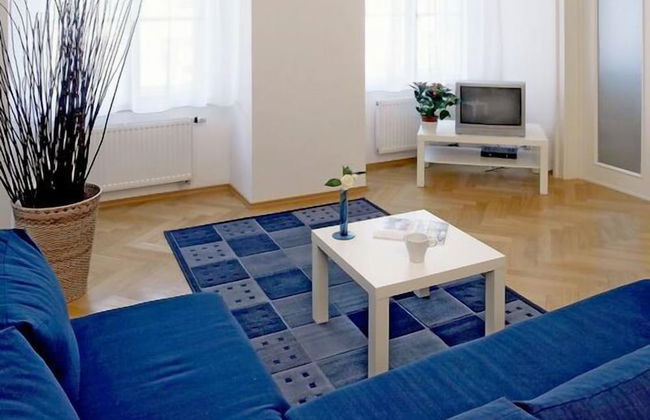 Prague Central Residence - Photo 18