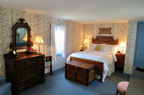 Photo 23 - Family Farmhouse Inn