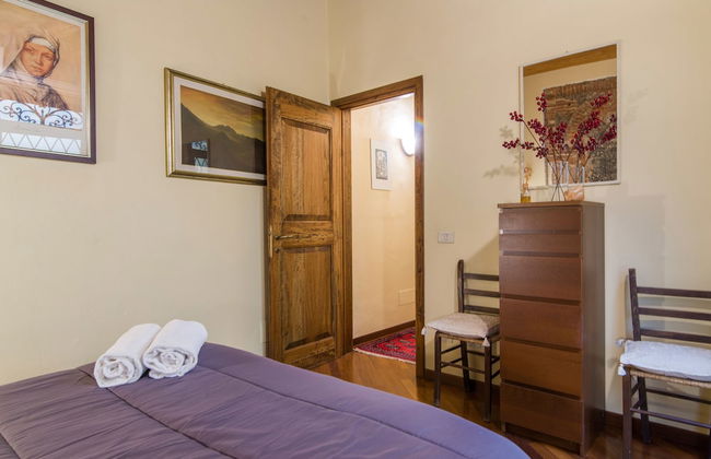 Florence Ariento Romantic Apartment - Photo 5