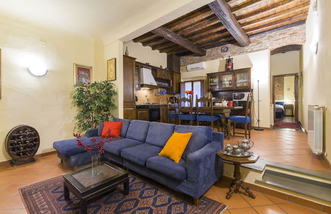 Florence Ariento Romantic Apartment - Photo 12