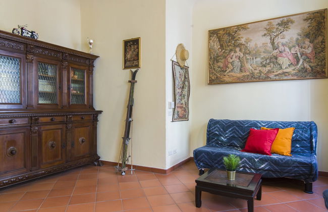 Florence Ariento Romantic Apartment - Photo 16