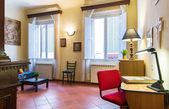Florence Ariento Romantic Apartment - Photo 24