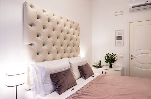Photo 30 - Chic & Town Luxury Rooms