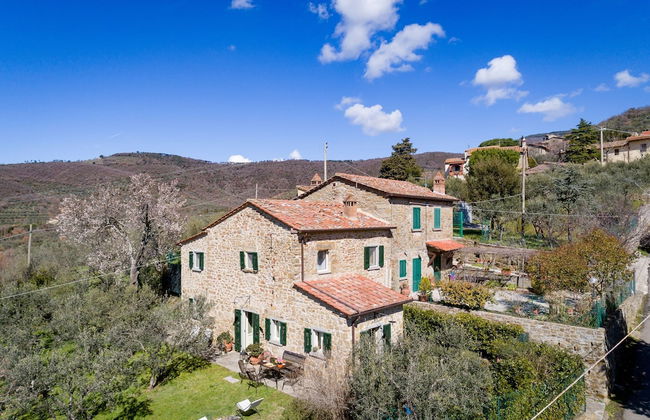 Romantic Retreat With Pool - Photo 1