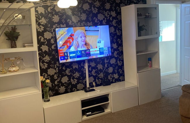 Lovely 2 Bed Apartment in East London - Foto 1