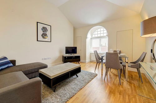 Photo 14 - Cosy Two Bedroom Apartment - Flat 59a