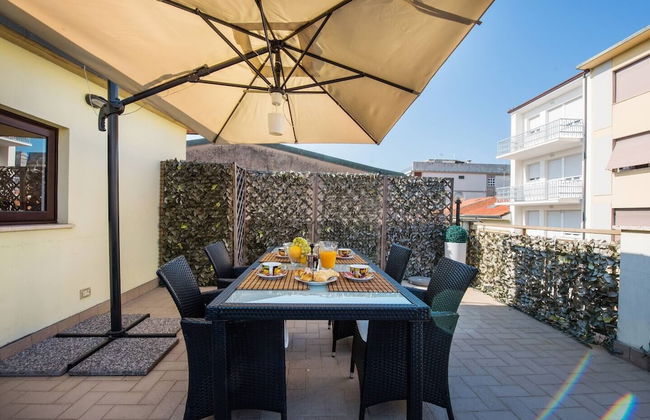 JOIVY Elly's Terrace-old City - Foto 18