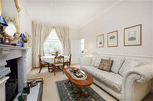 Foto 7 - Brunswick Gardens - Cosy Apartment in a Cherry Tree Lined Street- Notting Hill