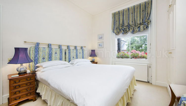 Foto 1 - Brunswick Gardens - Cosy Apartment in a Cherry Tree Lined Street- Notting Hill