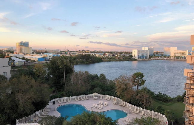 Lake & Pool View 1 Mile From Universal - Foto 16
