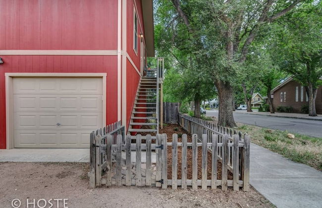 Romantic Getaway King Bed 1min to Restaurants! - Foto 21