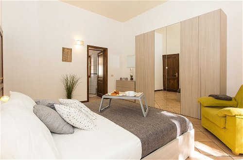Photo 6 - Rental In Rome Rosselli Palace Apartment 2